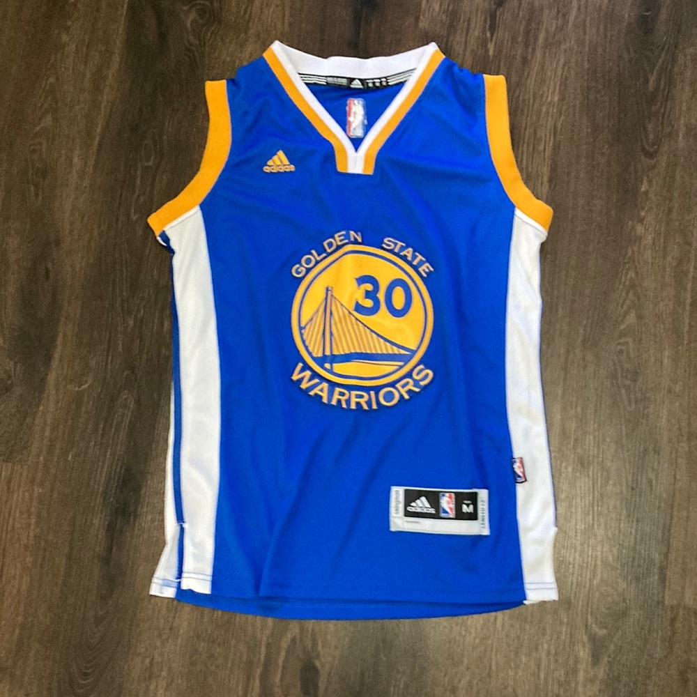 Golden State Warriors number 30 curry medium